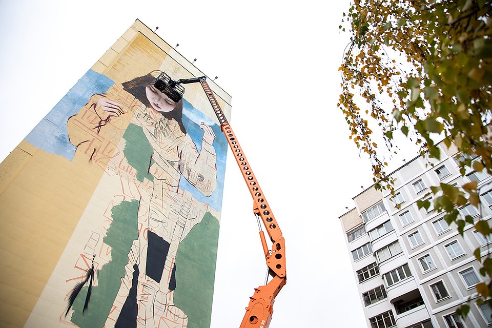 Художник Mutus рисует с детства, а в стрит-арт пришел после просмотра фильма Banksy «Выход через сувенирную лавку». Фото: предоставлено организаторами