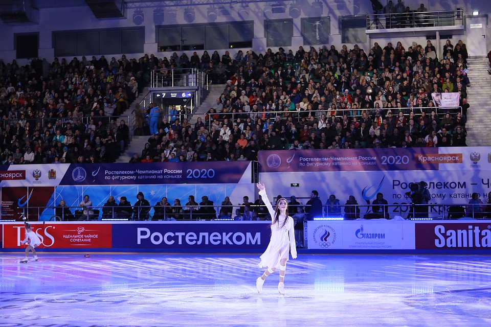 Зал взрывается овациями! Фото: Мария ЛЕНЦ