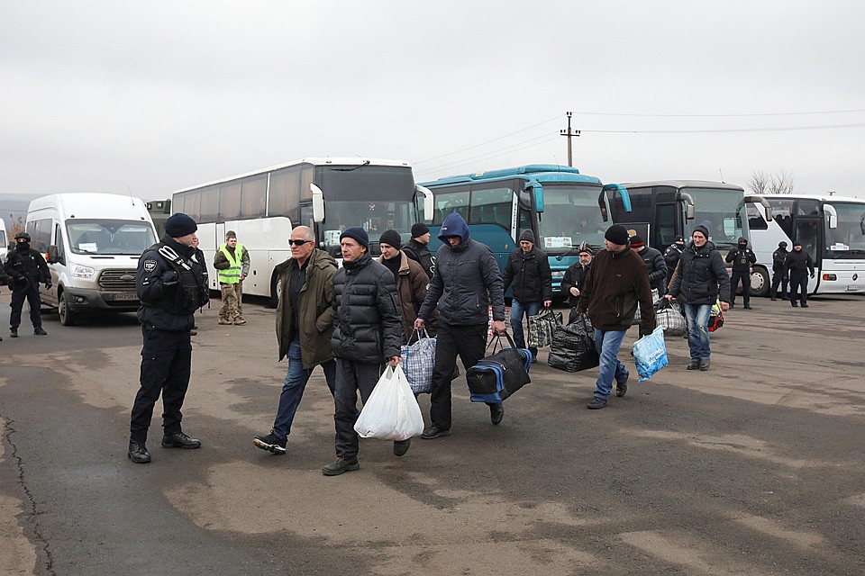 До обмена «всех на всех» время еще не пришло Фото: REUTERS