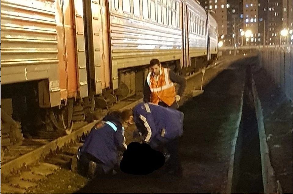 28 декабря 2019 года электричка насмерть сбила мужчину. Фото: vk.com/spb_today