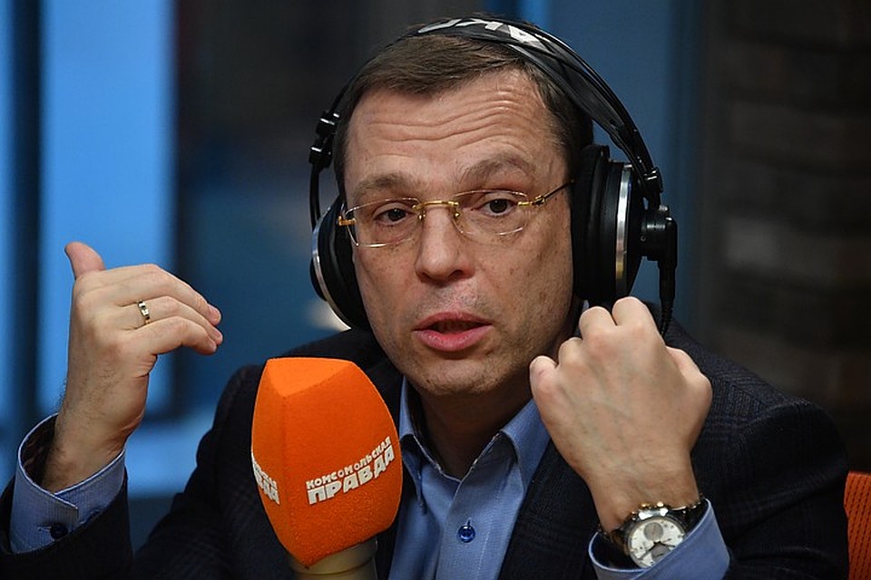 Никита Кричевский в студии Радио "Комсомольская правда". Фото: Владимир ВЕЛЕНГУРИН
