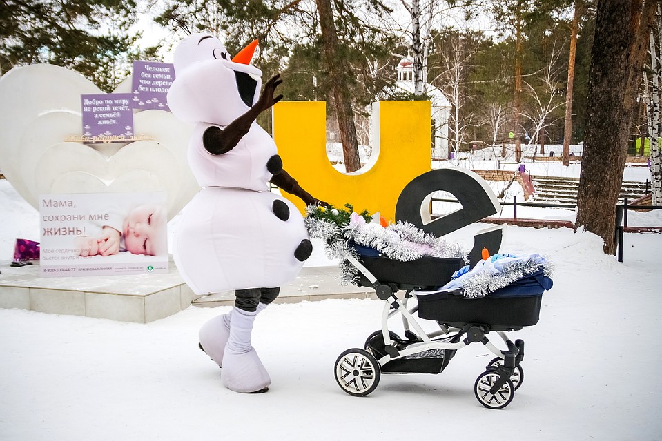 Под маской снеговика был отец троих детей. Фото: С.П.А.С. консультирование