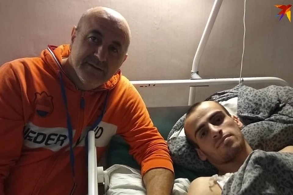 Мухаммад с приятелем Муслимом