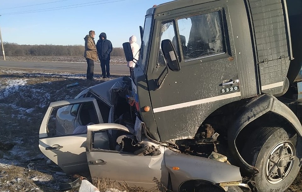 Погибли две женщина и один мужчина Фото: УМВД России по Курской области.