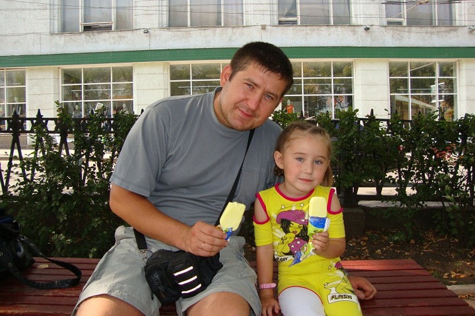 Родители не опускают руки и на протяжении 10 лет разыскивают свою дочь. Фото: семейный архив.