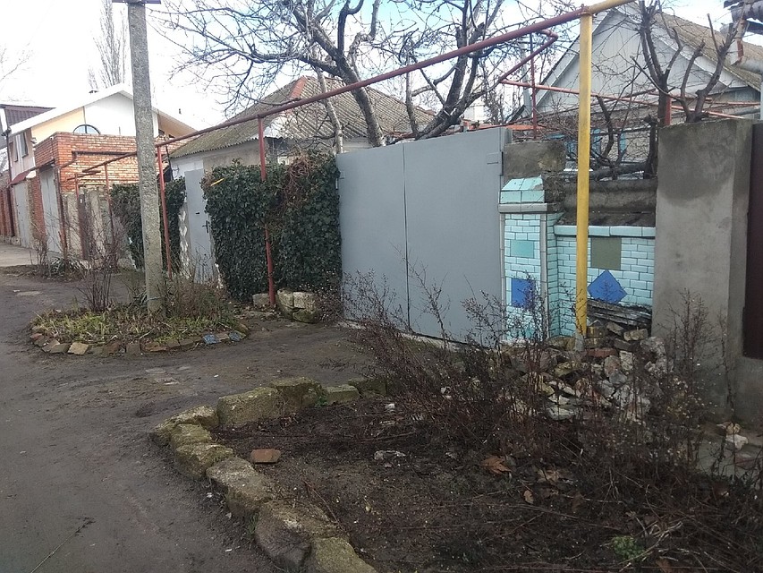 Семья Даниила живет практически напротив Артема Фото: Анастасия ЖУКОВА