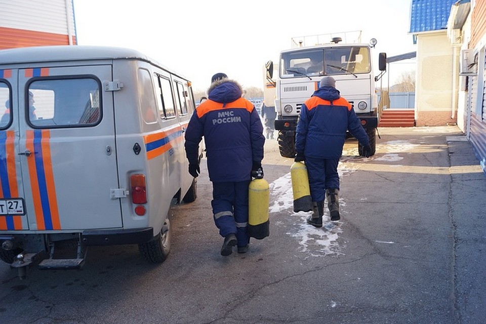 Под Хабаровском водолазы нашли автомобиль, провалившейся под лед 8 дней назад Фото: ГУ МЧС России по Хабаровскому краю