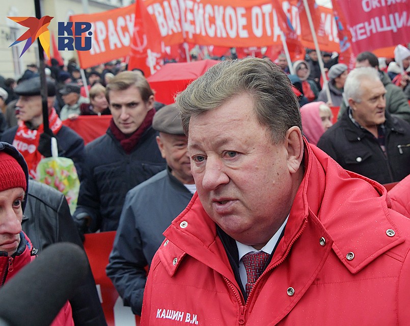 Кашин предложил "не наезжать на православие, поскольку засилие иудаизма было бы еще более худшим вариантом в духовной жизни страны" Фото: Владимир ВЕЛЕНГУРИН