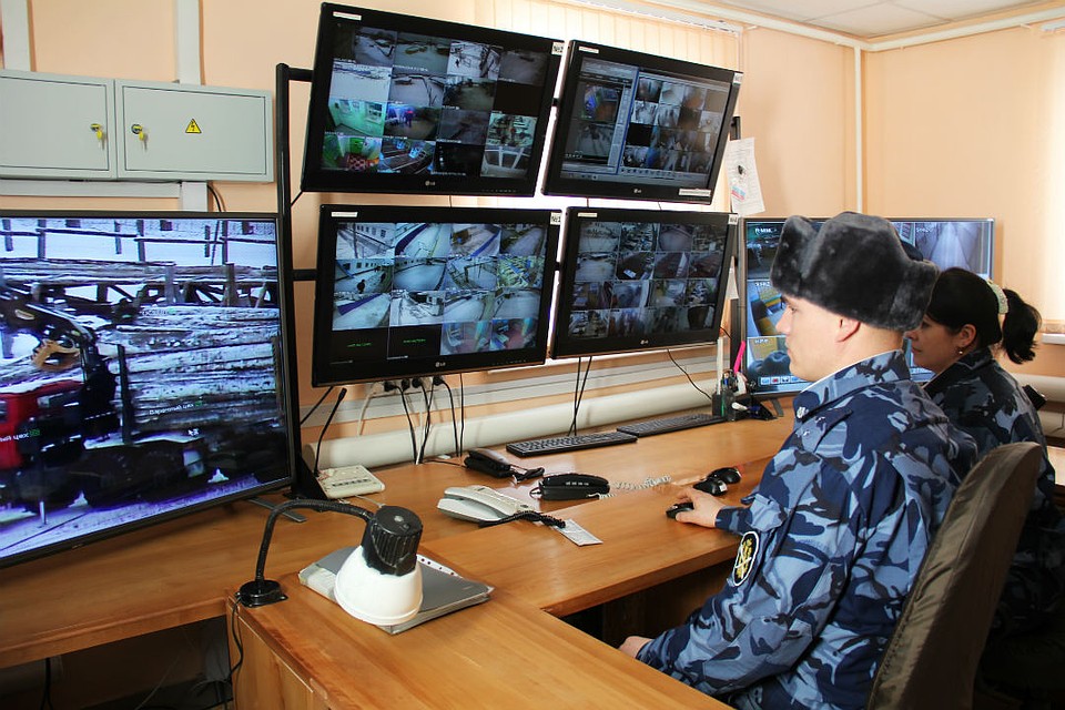 Работа сопряжена со стрессом и не каждый способен выдержать ее специфику. Фото: предоставлено УФСИН России по Кировской области