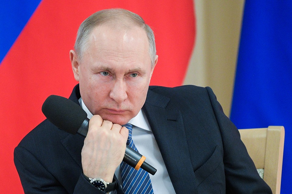 Президент России Владимир Путин в Ново-Огарево на встрече с представителями предпринимательского сообщества. Фото: Алексей Дружинин/пресс-служба президента РФ/ТАСС
