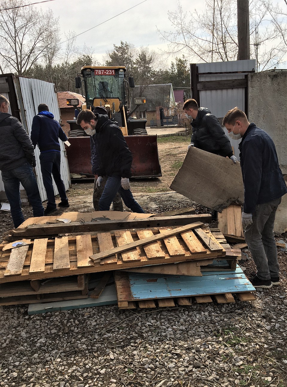 Итог благоустройства - 30 кубометров вывезенного мусора и идеальный порядок на берегу. Фото: ПАО «Куйбышевазот»