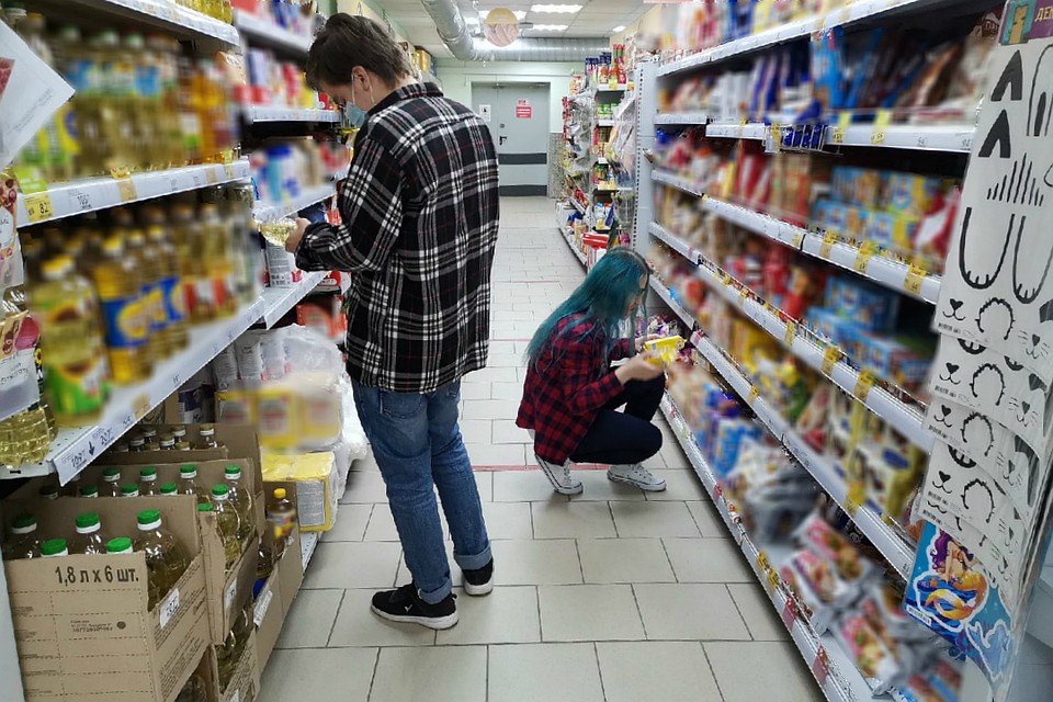Корреспондент «Комсомолки» прошелся по кировским магазинам. Фото: Алексей Гмызин