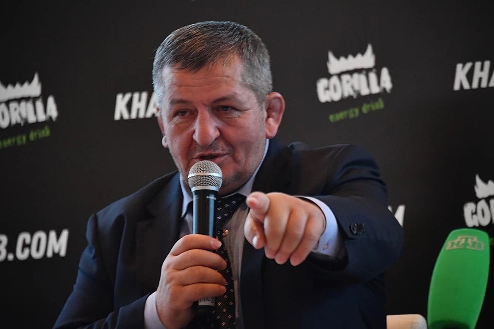 Абдулманап Нурмагомедов — один из самых известных и титулованных тренеров по дзюдо и боевому самбо Фото: Владимир ВЕЛЕНГУРИН