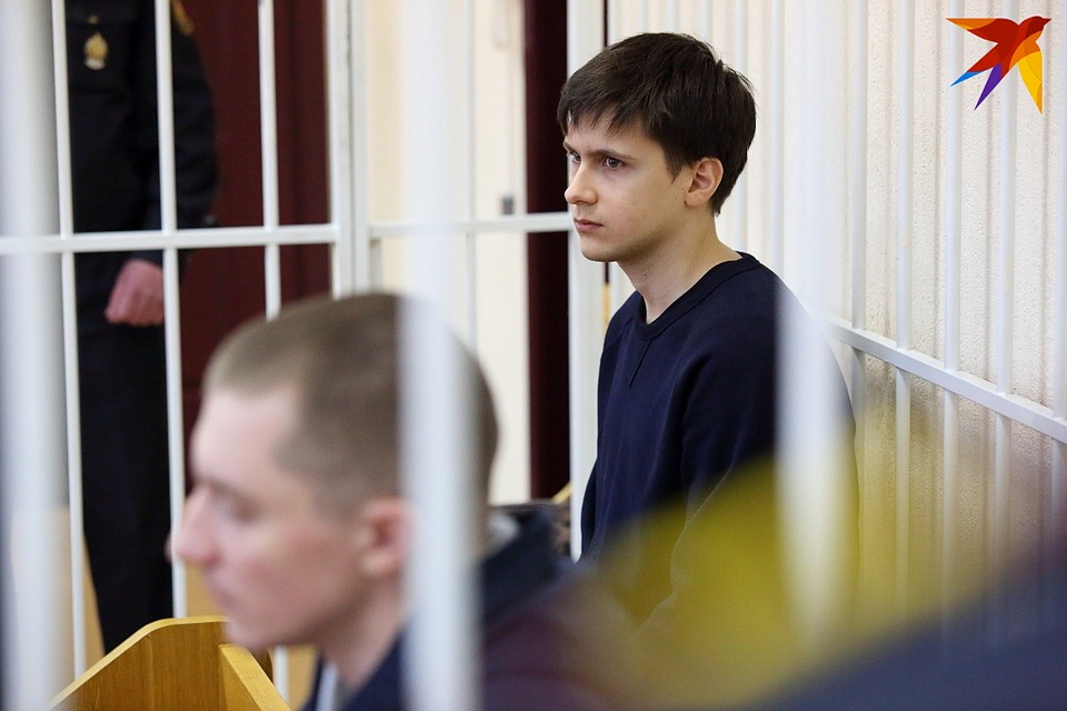 Молодым людям предъявлено обвинение в нарушении правил обращения с пиротехникой, которое повлекло смерть человека. Фото: Святослав ЗОРКИЙ