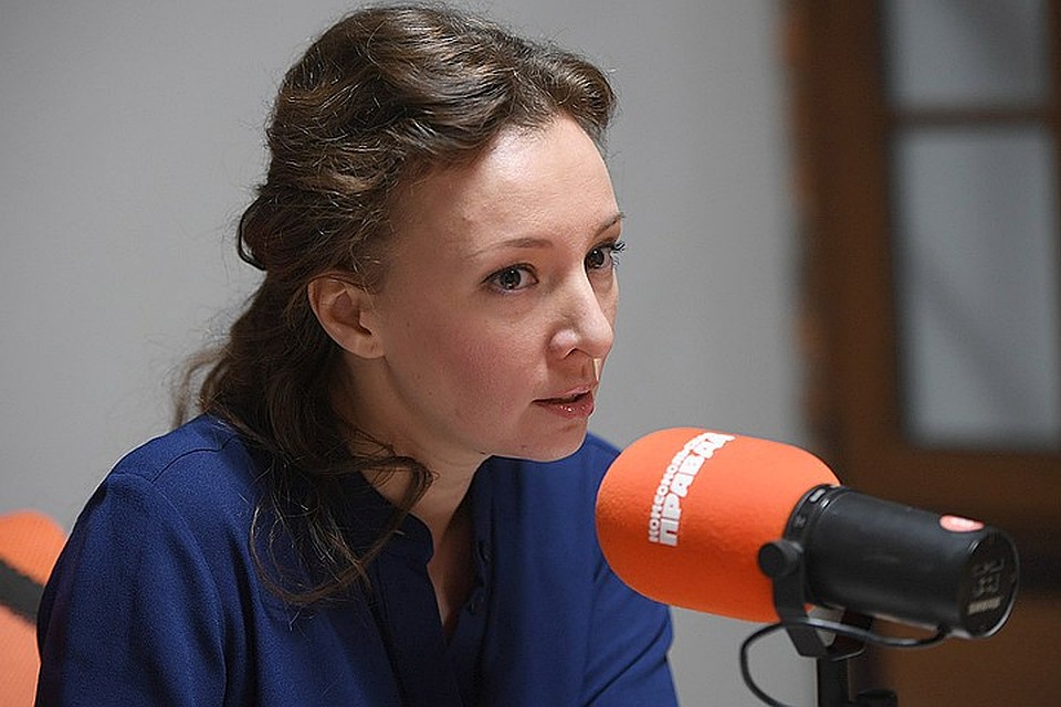Уполномоченный при президенте РФ по правам ребенка Анна Кузнецова на радио `Комсомольская правда`. Фото: Иван МАКЕЕВ