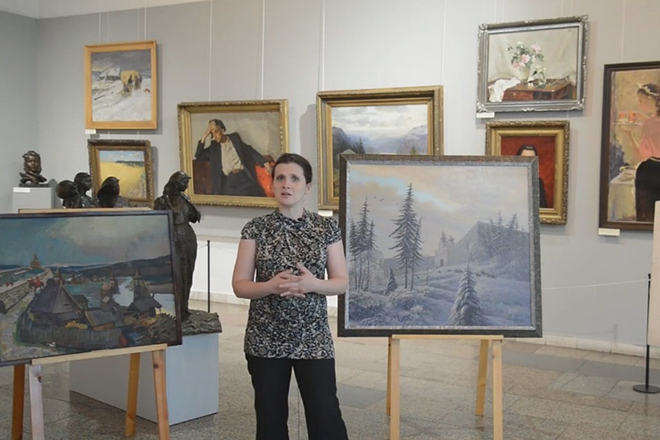 В видеозарисовке о старой крепости города использовано несколько работ городских художников. ФОТО: Кадр видео Новокузнецкого художественного музея