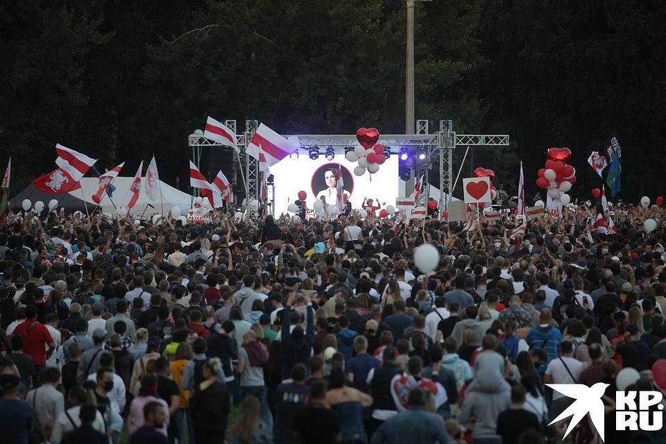 Митинг собрал небывалое количество людей. Фото: Святослав ЗОРКИЙ