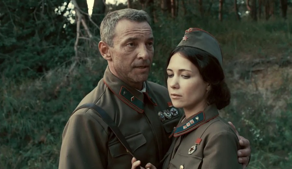 Максим Дрозд в фильме «По законам военного времени» Фото: кадр из фильма