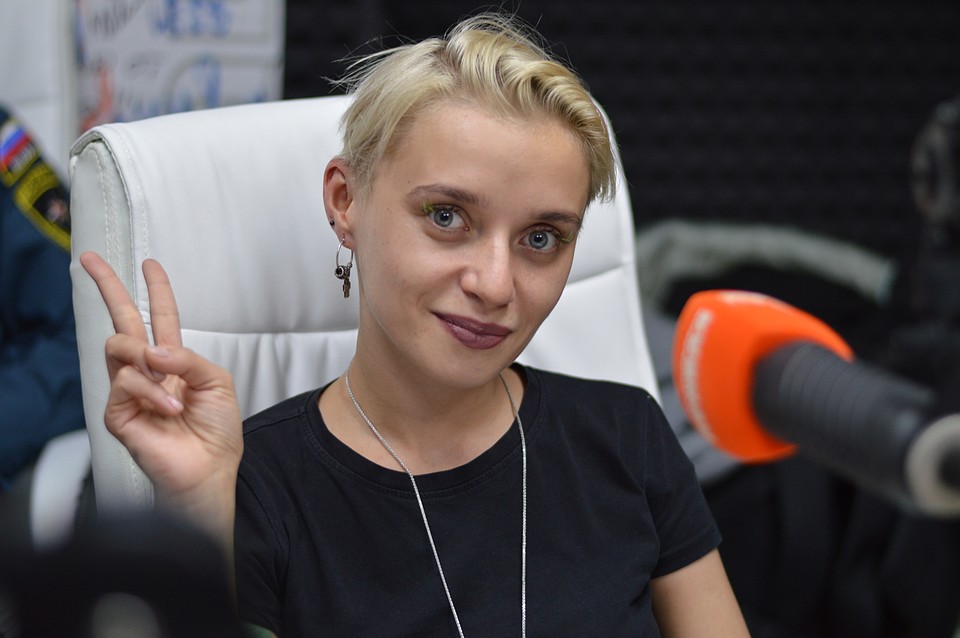 Анастасия Григорьева, журналист телеканала «6ТВ», певица и композитор Фото: Сергей ПЯТКОВ