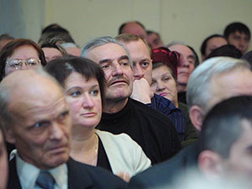 Жители Энгельса решили скинуться Лысенко на залог.