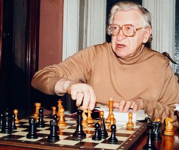 Василий СМЫСЛОВ