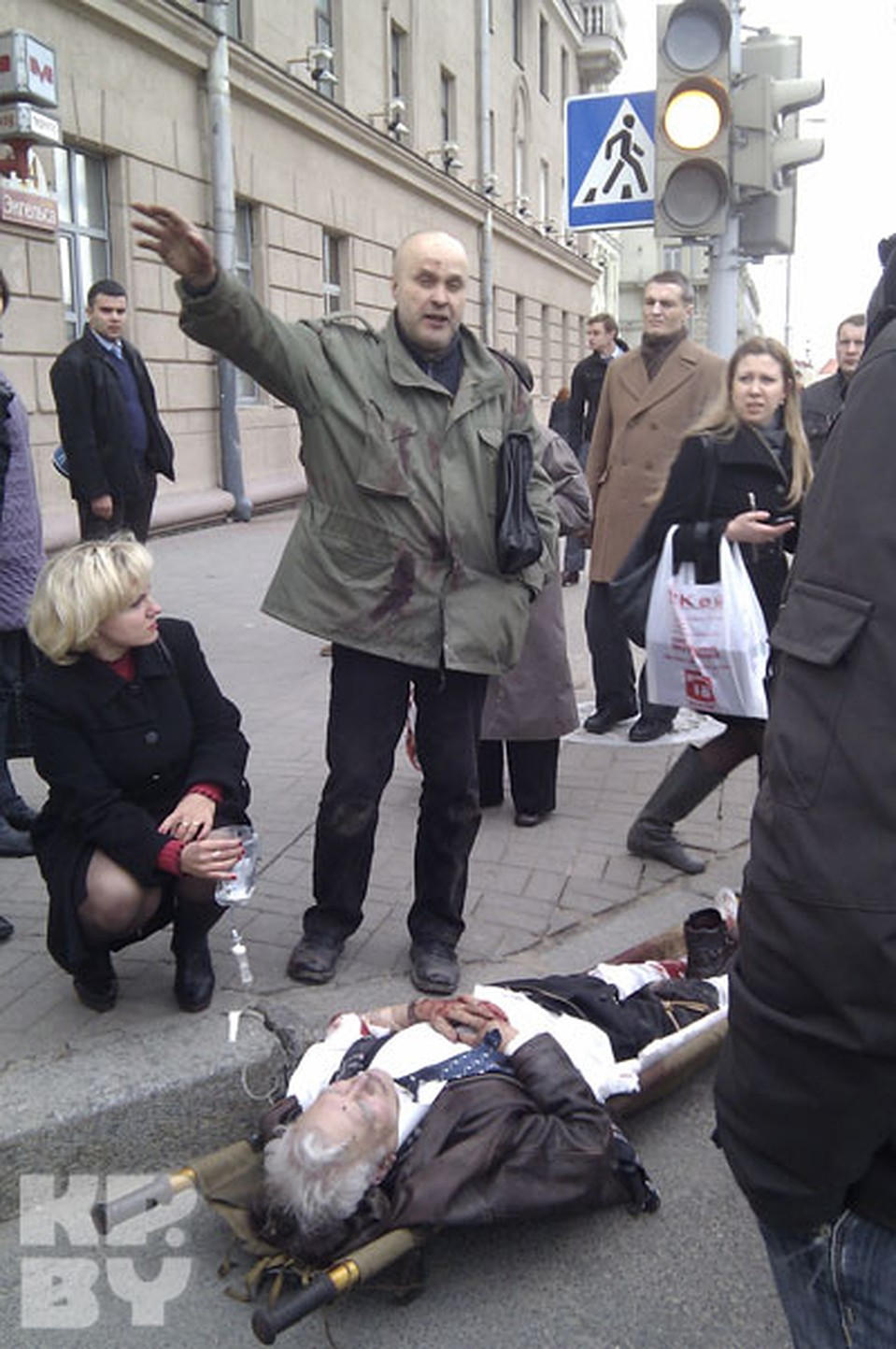 Взрыв в Минске на станции метро "Октябрьская"