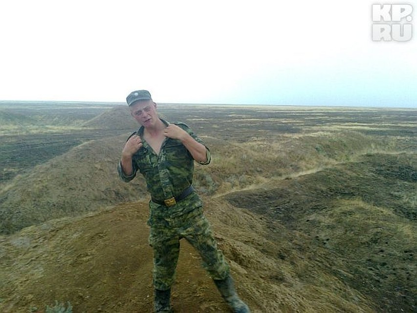 Дмитрий не побоялся рассказать отцу и правозащитникам, как над ним издевались офицеры