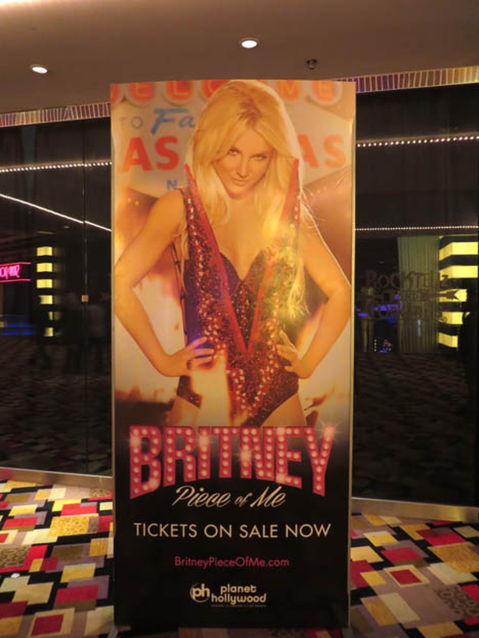 Певица подписала контракт с одним из самых известных американских казино Planet Hollywood Resort & Casino. Фото: SPLASH NEWS