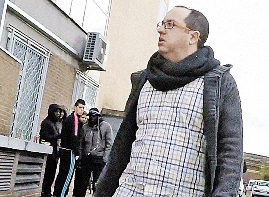 Париж, начало февраля 2015г., израильский журналист Цвик Кляйн. Съемка телеканала NRG.