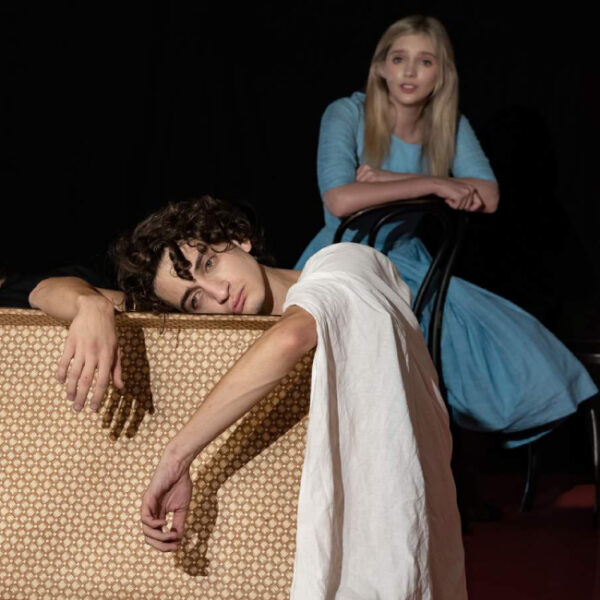 Спектакль «Глазами клоуна» в Театре Вахтангова