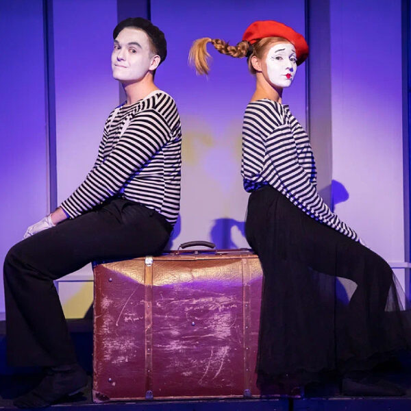 Спектакль «По дороге в Бремен» театра «МОСТ»