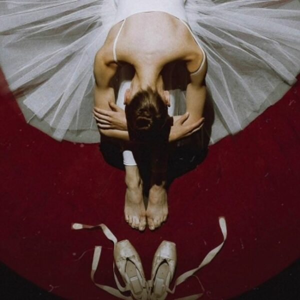 Спектакль «Я - Майя» в Театре у Никитских ворот