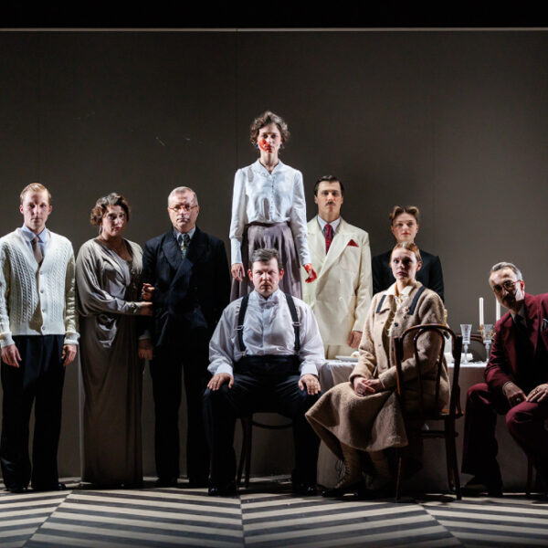 Спектакль «Защита Лужина» в Малом театре