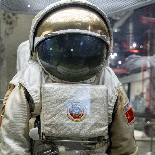 Выставка «За лунным камнем» в Музее космонавтики