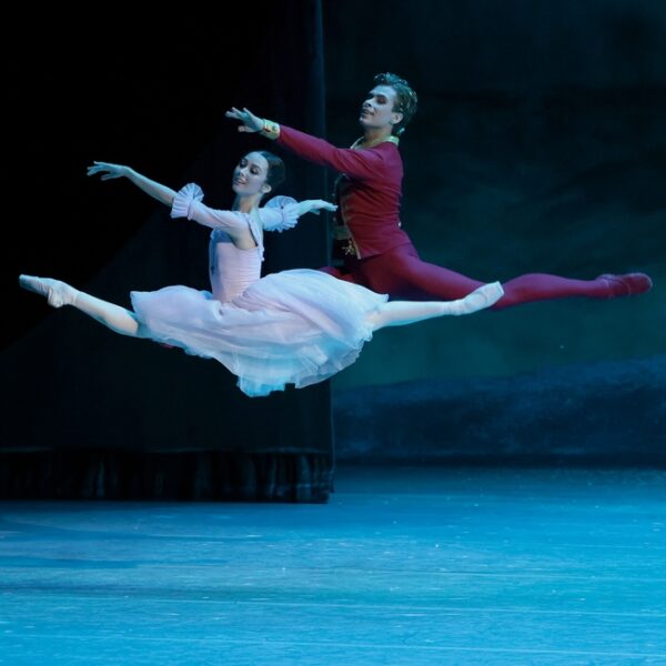 Киноверсия балета «Щелкунчик» в кинотеатре «Октябрь»