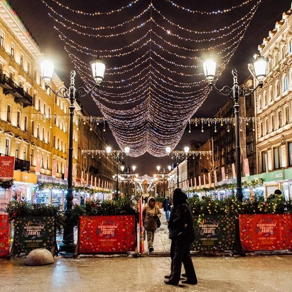 Новогодняя ярмарка «Северное сияние»