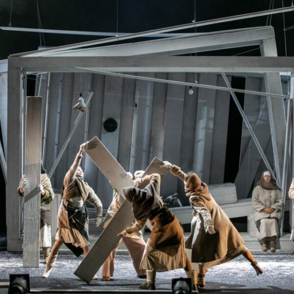 Спектакль «Оружие сердец»