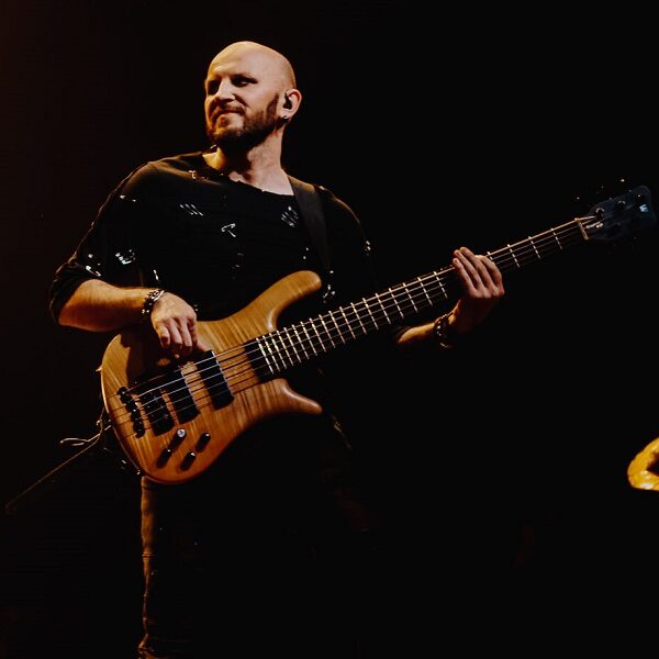 Концерт «Rock при свечах»