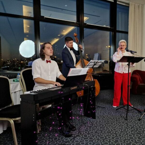 Фортепианный концерт Максима Чекмарева «Тень иных миров»