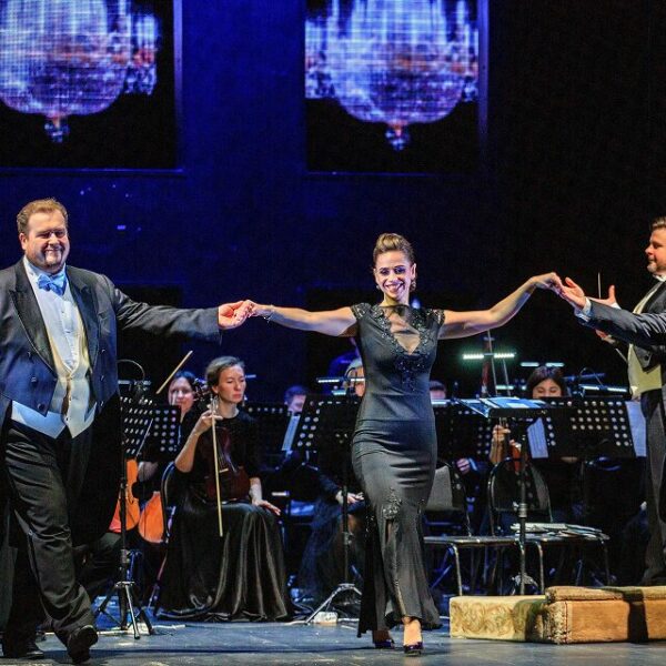 День России в театре «Санктъ-Петербургъ Опера»