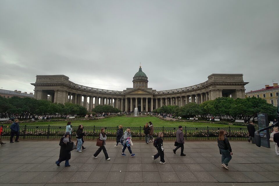 28 идей, куда сходить на выходных в Санкт-Петербурге 18 и 19 октября 2025: «Звезды Невы», концерт группы «Руки Вверх!» и Drift Expo