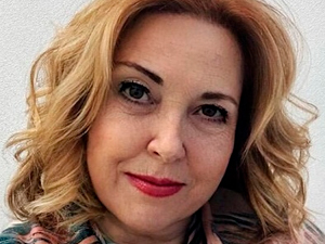 Елена Шарова