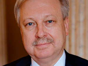 Андрей Хлутков