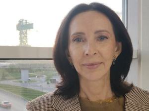 Елена Чикризова