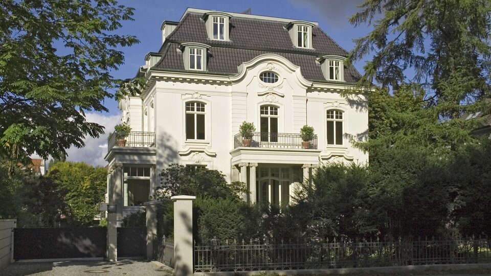 Как заложить дом и получить деньги в 2025 году