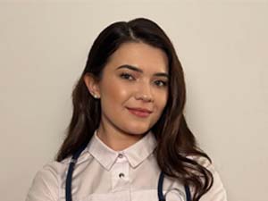 Арина Мамина