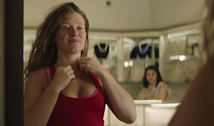 «Нимфа»: Рыженькая из сериала «Чики» показала поклонникам пикантное фото