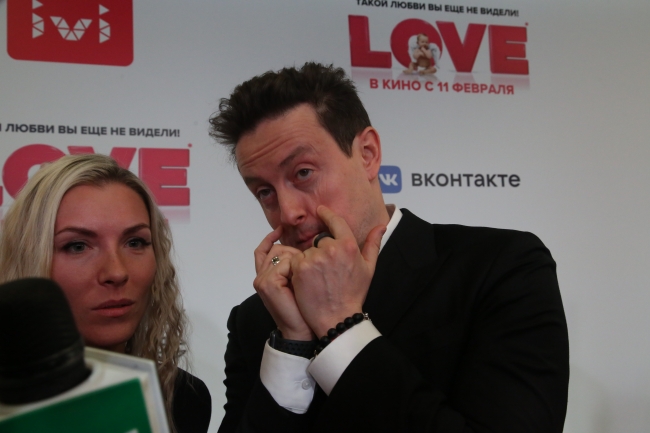 Звезда сериала «Универ» Стас Ярушин вдрызг разругался с Викторией Боней