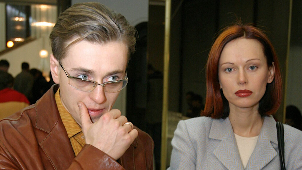 Бывшая супруга Сергея Безрукова намекнула на предательство с его стороны