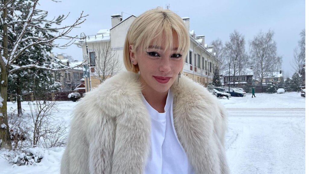 Настя Ивлеева в связи с последними событиями объявила себя королевой картошки